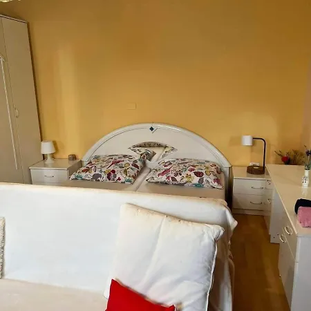 Studio Svetilnik Appartement Izola